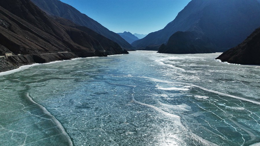 CCϣպںӍ{ӭѩ Sz