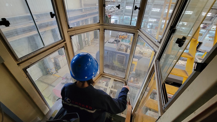 MIŮ܇˾CmF·ֹD