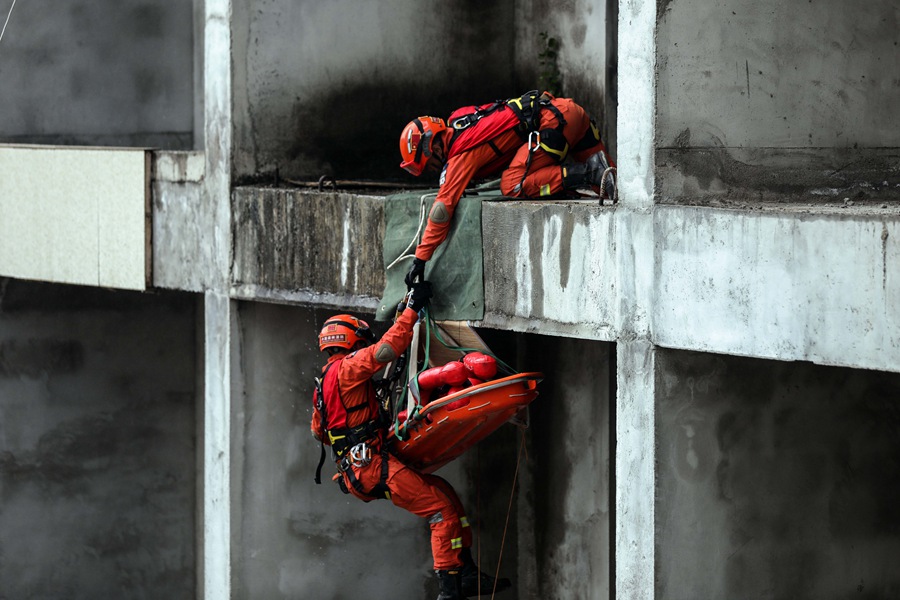 緊急救援演練。劉凱攝