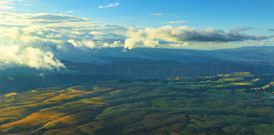 秋染祁連。武雪峰攝
