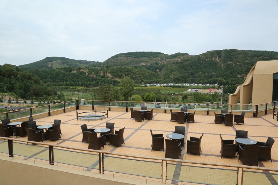 黃土大塬窯洞美。甘肅省慶陽市西峰區顯勝鄉政府供圖