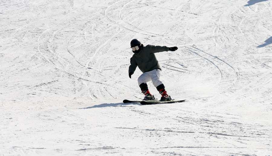 甘肅西峰：冰雪經濟持續升溫 鄉村旅游活力再現【7】