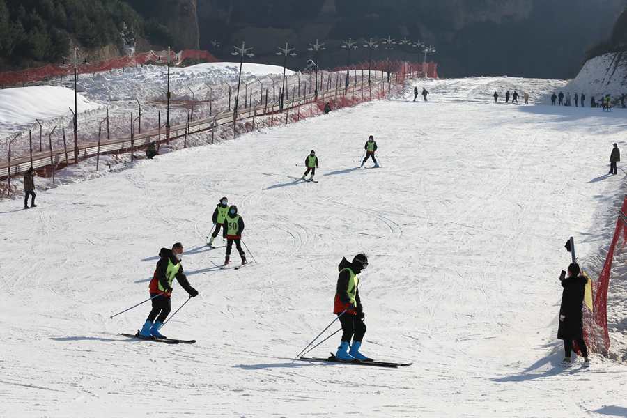 甘肅西峰：冰雪經濟持續升溫 鄉村旅游活力再現【9】