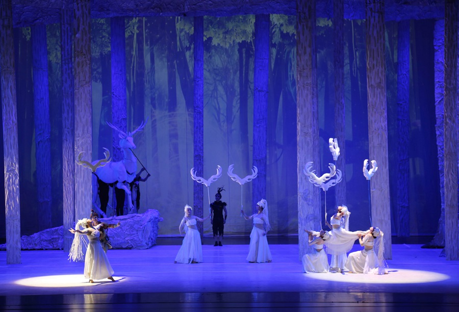 《九色鹿》劇照。朱凌杰 攝