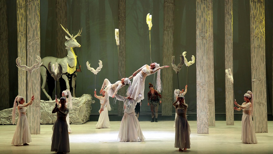 《九色鹿》劇照。朱凌杰 攝