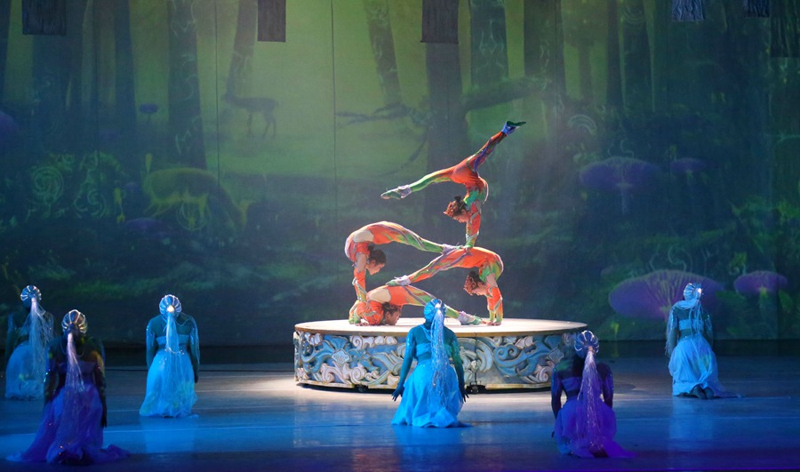 《九色鹿》劇照。朱凌杰 攝