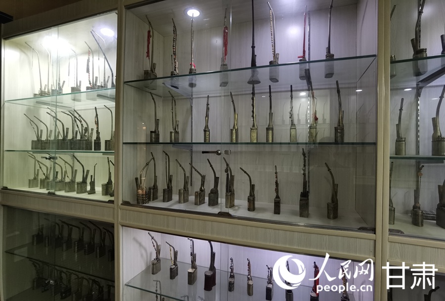 "讓文物活起來" 甘肅民間收藏人馬丑子堅守理想三十年【3】