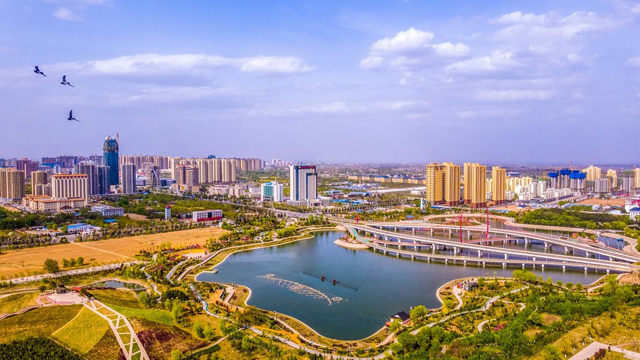 慶陽市區南區風貌。陳飛攝