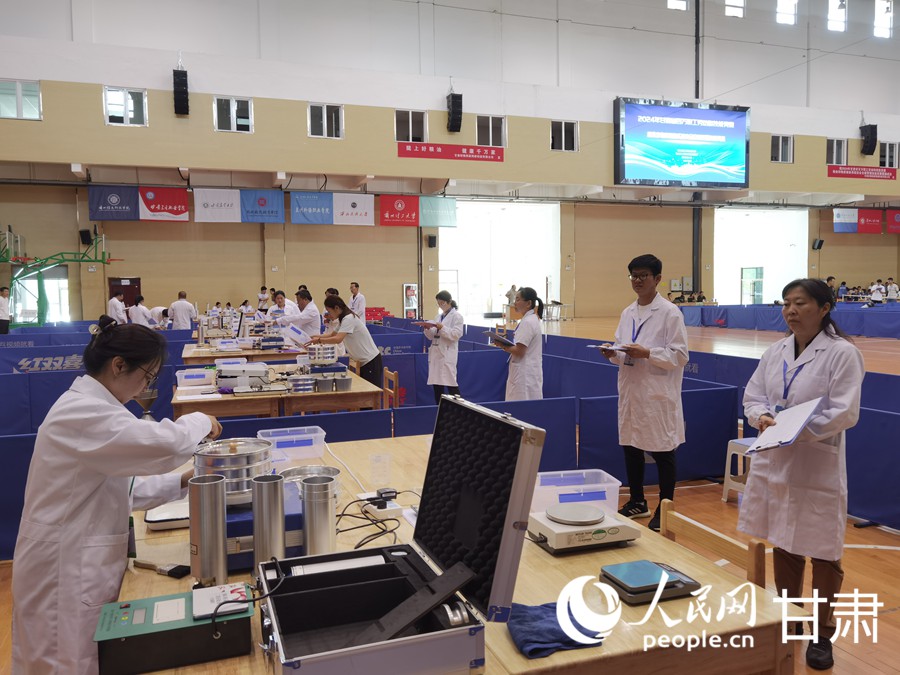 比賽現場。人民網記者 高翔攝