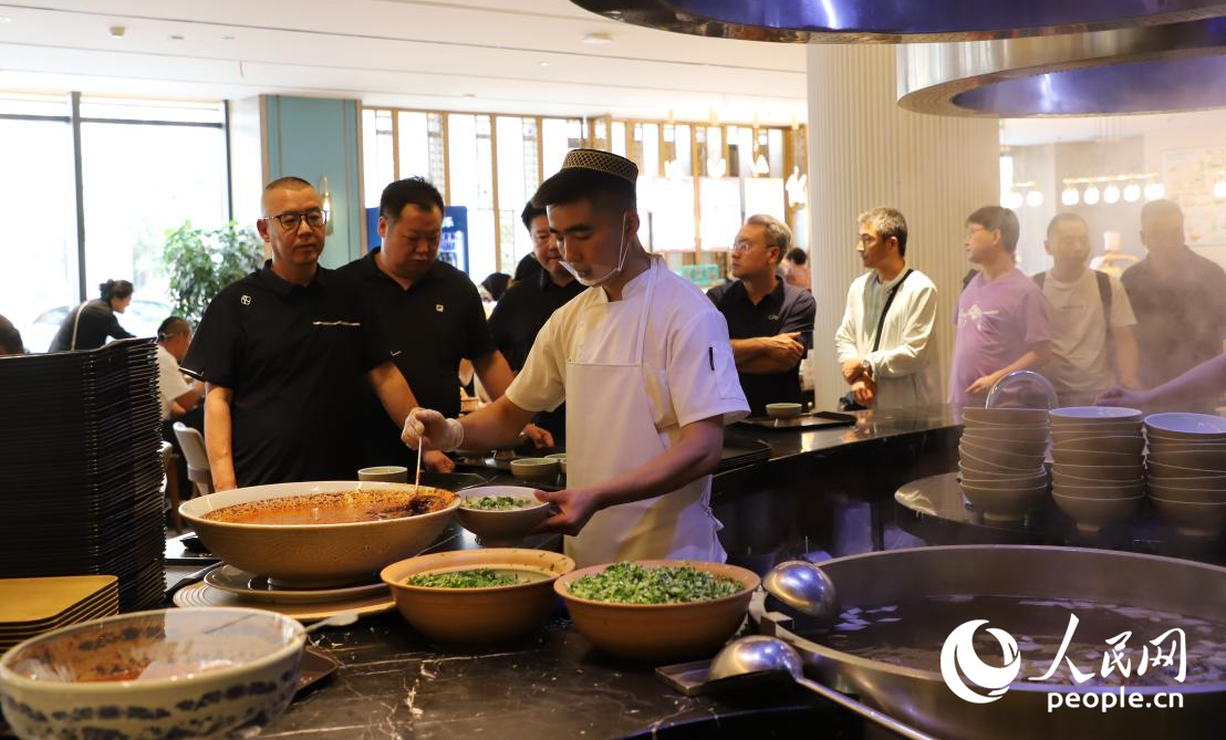 活力甘肅|年銷165億的面是什么味？