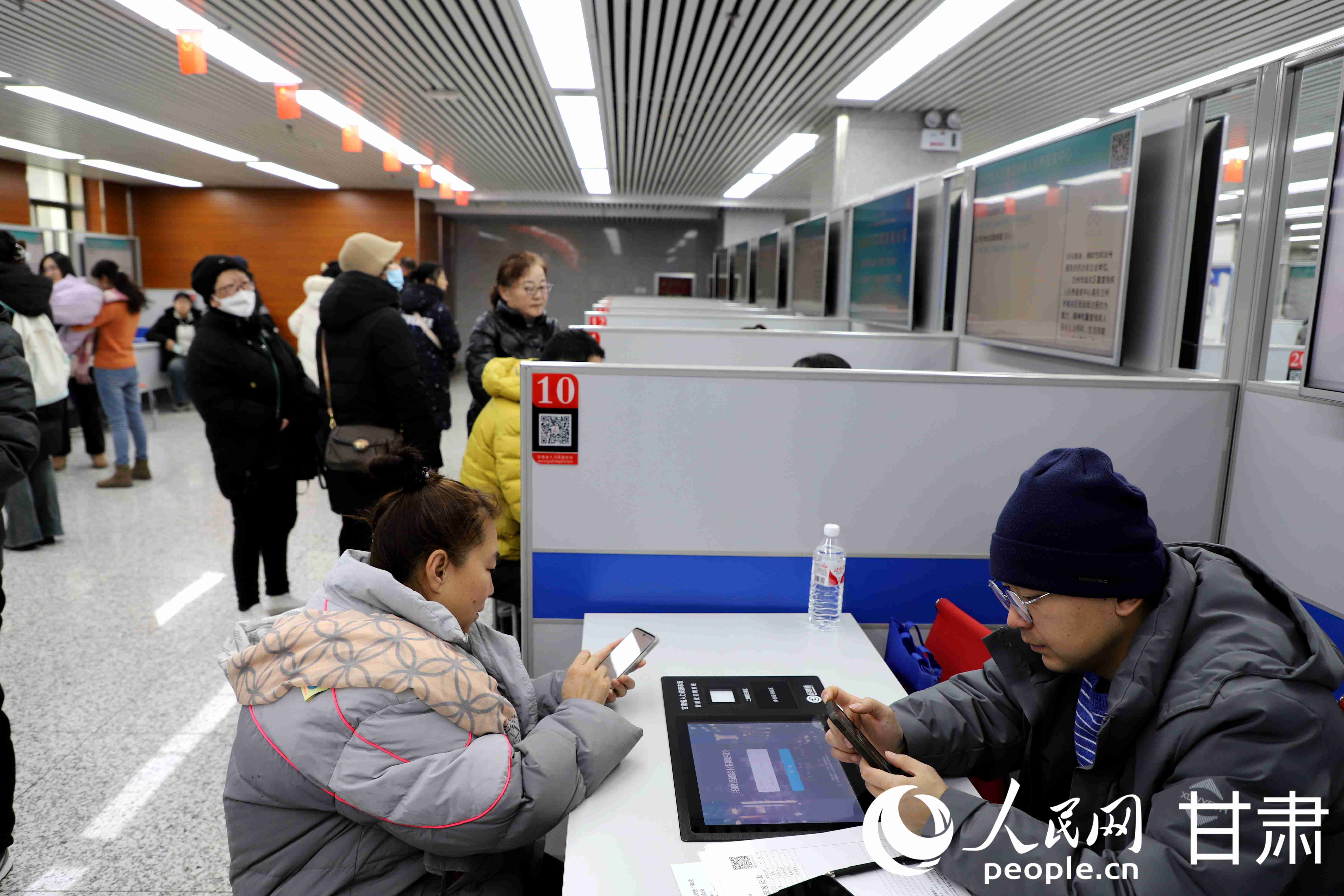 甘肅啟動2025年就業援助月活動【2】