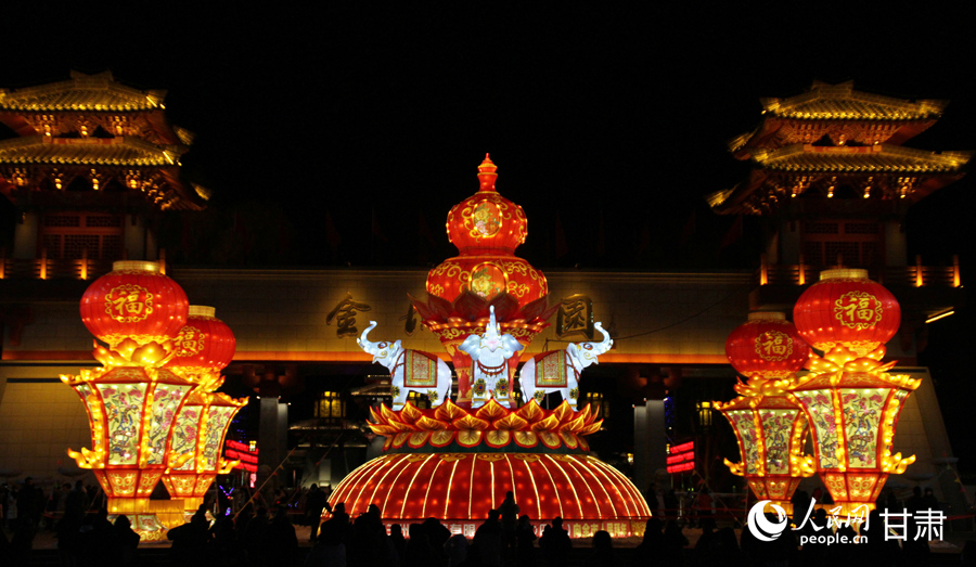 新春走基層|蘭州西固：璀璨燈展賀新春 共賞光影盛宴【2】