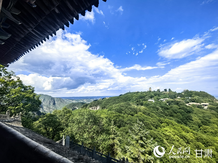 甘肅平涼崆峒山：悟武術之韻 享康養之樂