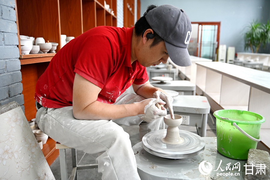 甘肅白銀：古瓷煥新引客來【6】