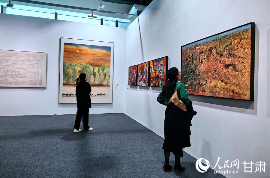 “一帶一路”國際書畫精品展亮相敦煌文博會【4】