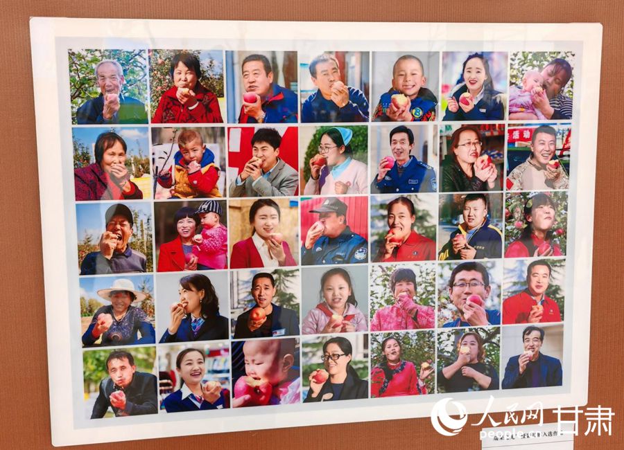 “瑞果之光”攝影長廊展示作品。人民日報記者 銀燕攝